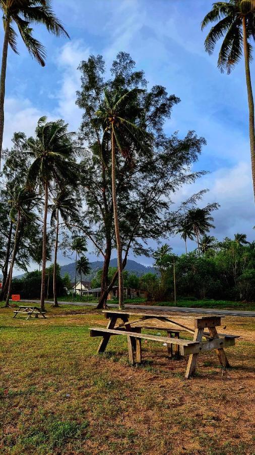 Rumah Tamu Tepi Pantai Hotel Dungun Exterior foto